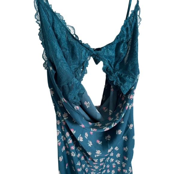 NWOT Free People Intimately Gossamer Glow MIDI Slip dress size small lace floral - Picture 10 of 11